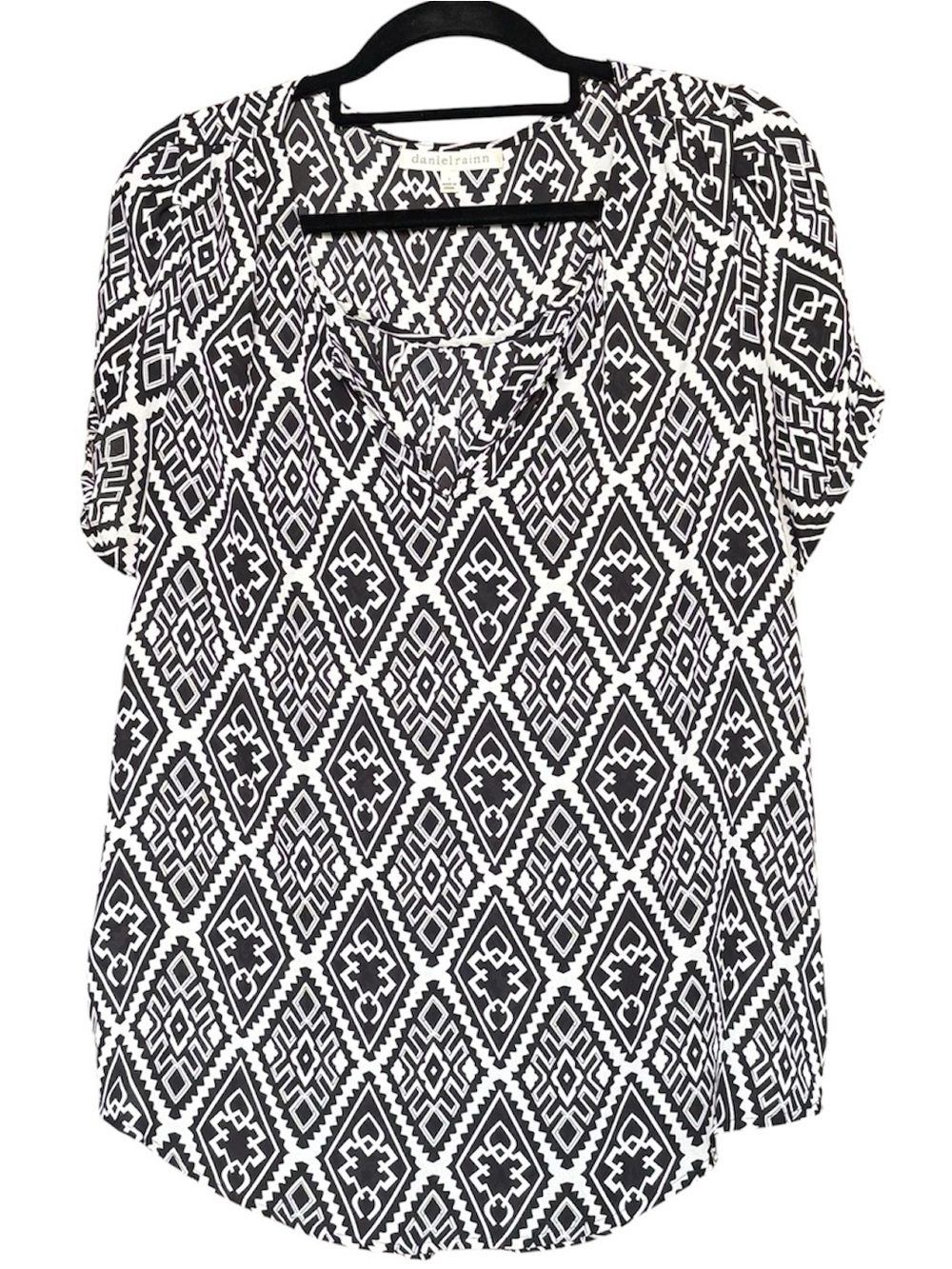 Women's Daniel Rainn short sleeve V-neck black & white lightweight blouse